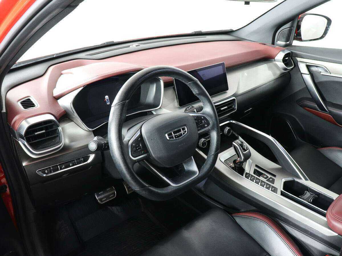 Купить Geely Coolray с пробегом. Фото: #7