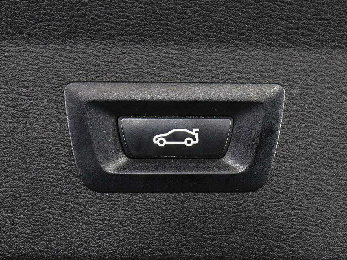 Купить BMW X1 с пробегом. Фото: #11