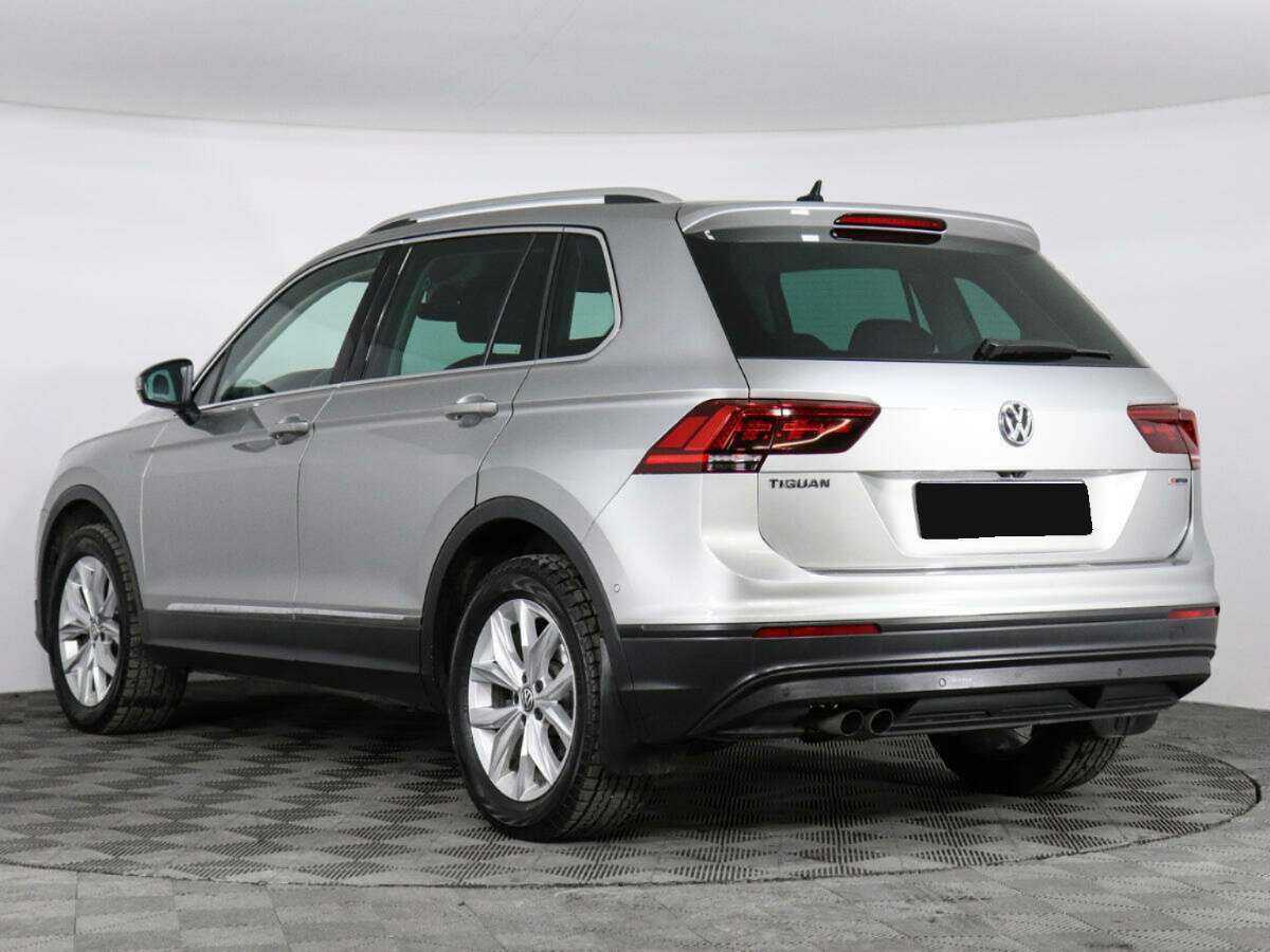 Купить Volkswagen Tiguan с пробегом. Фото: #6