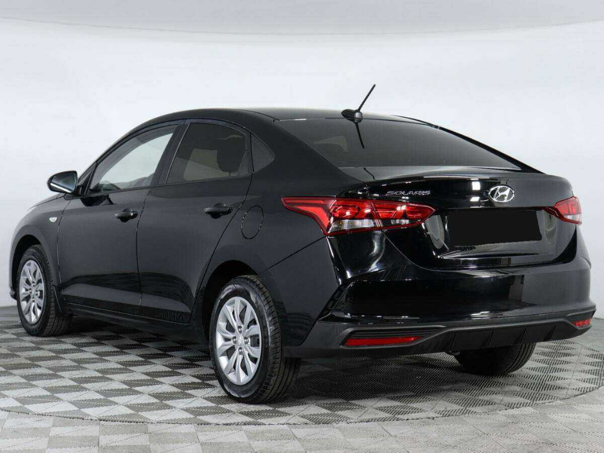 Купить Hyundai Solaris с пробегом. Фото: #6