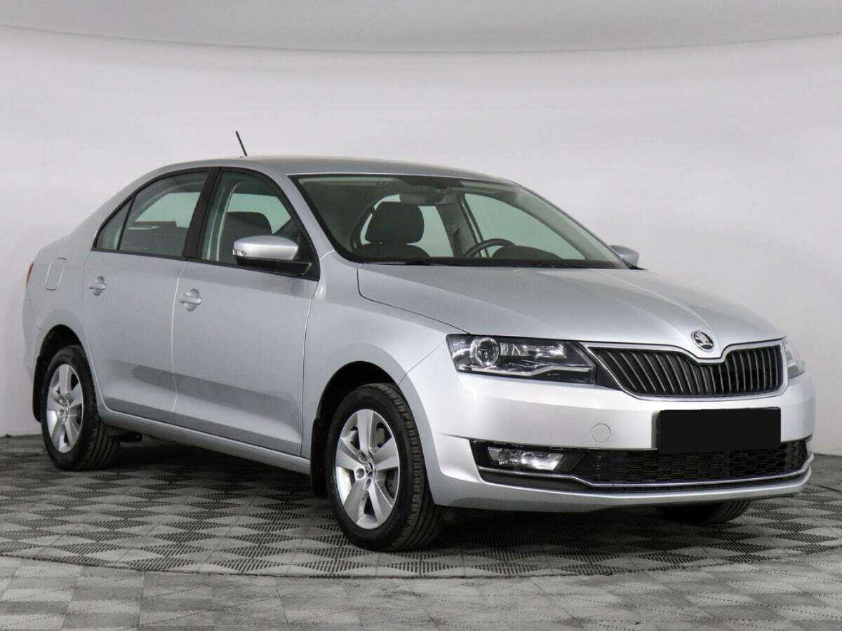 Купить Skoda Rapid с пробегом. Фото: #2