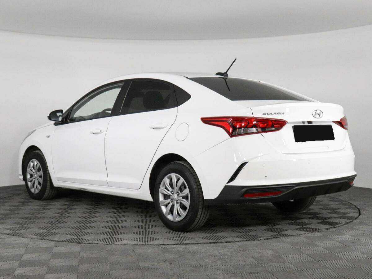 Купить Hyundai Solaris с пробегом. Фото: #5