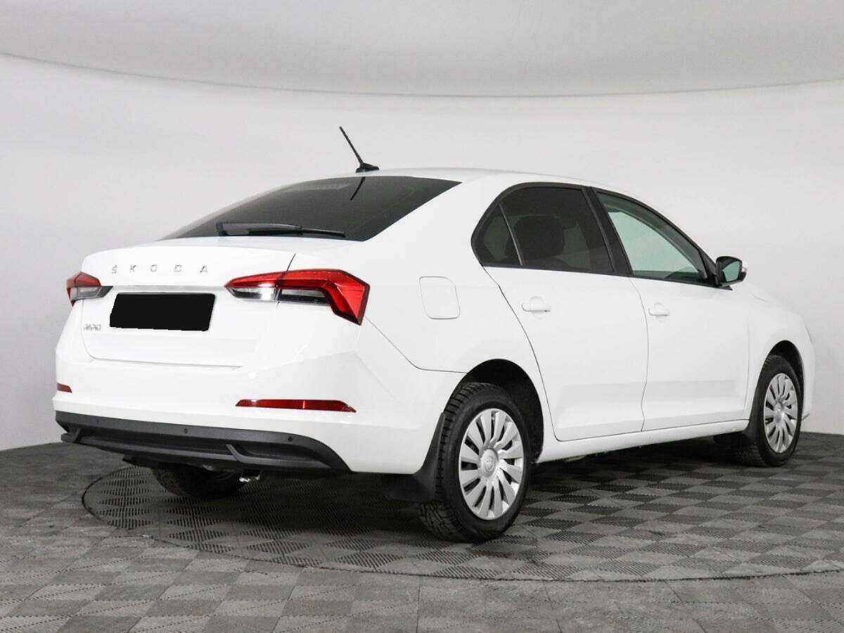 Купить Skoda Rapid с пробегом. Фото: #4