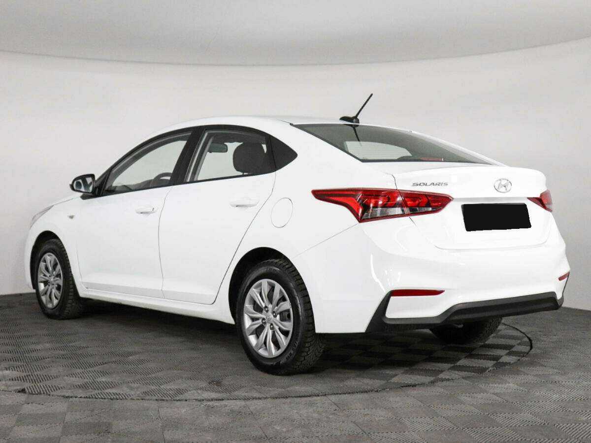 Купить Hyundai Solaris с пробегом. Фото: #5