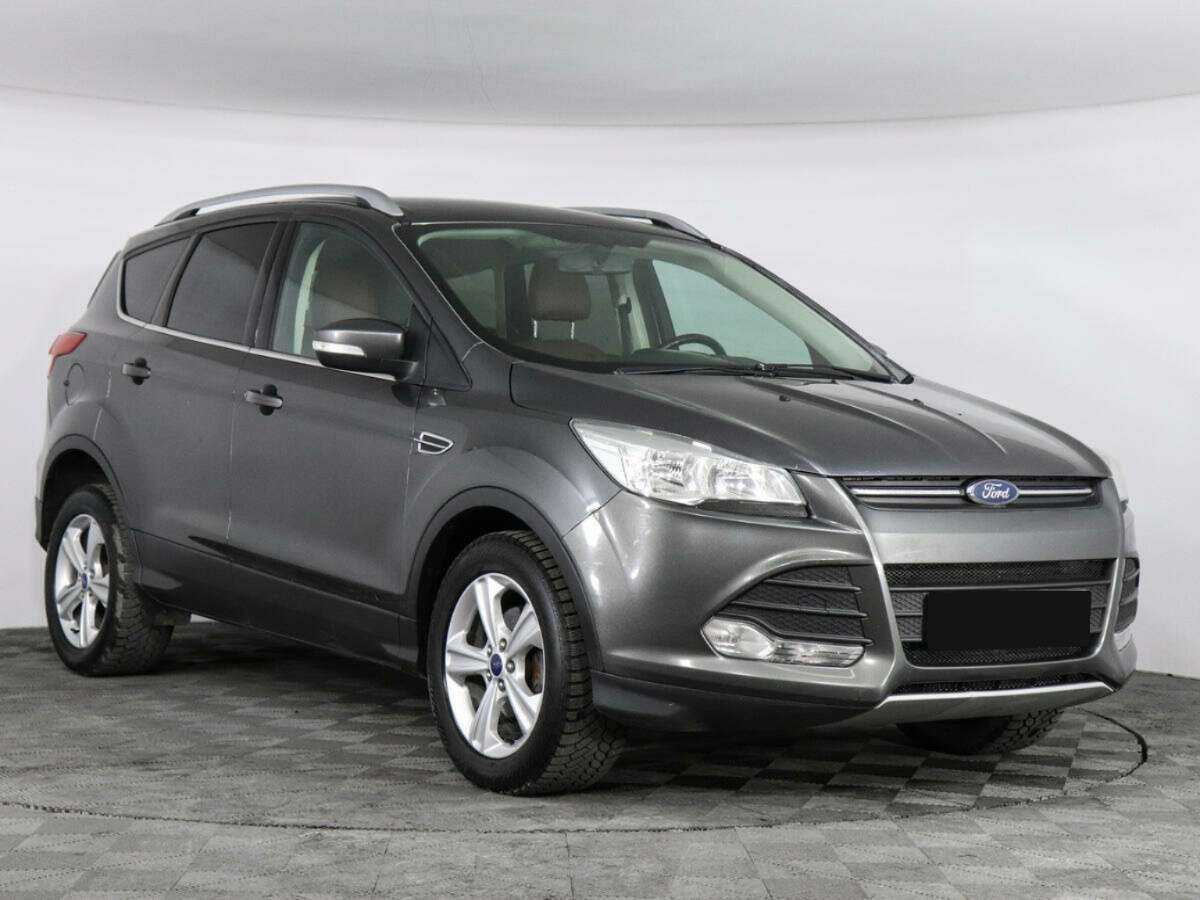 Купить Ford Kuga с пробегом. Фото: #1