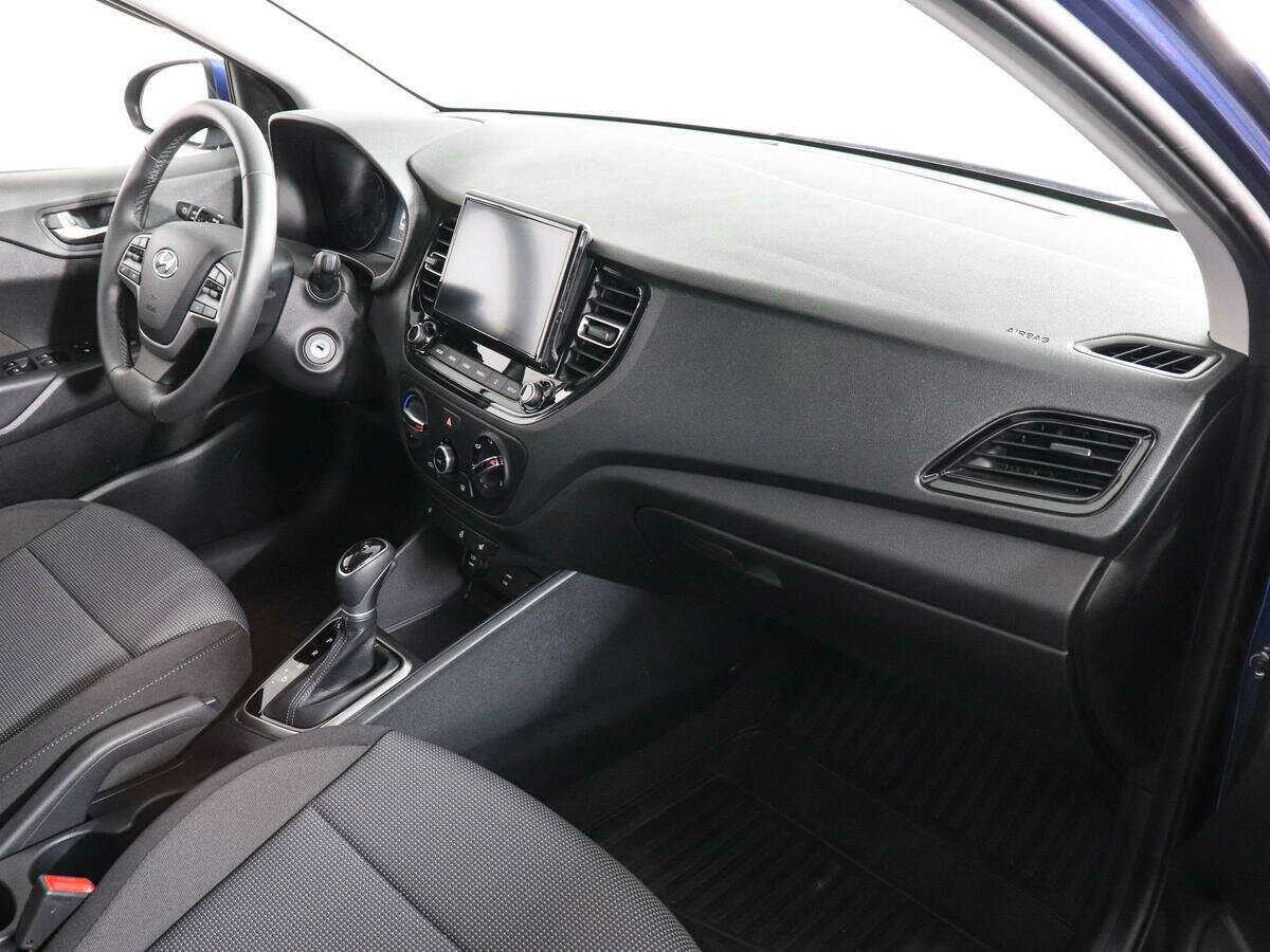 Купить Hyundai Solaris с пробегом. Фото: #9