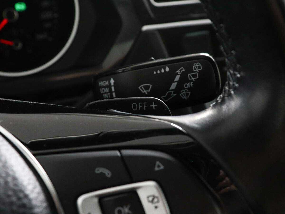 Купить Volkswagen Tiguan с пробегом. Фото: #12