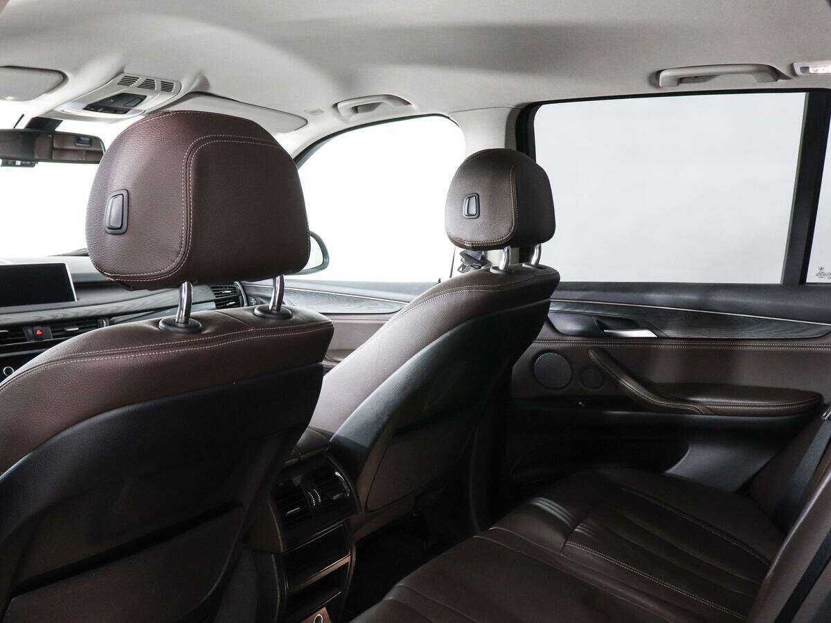 Купить BMW X5 с пробегом. Фото: #9