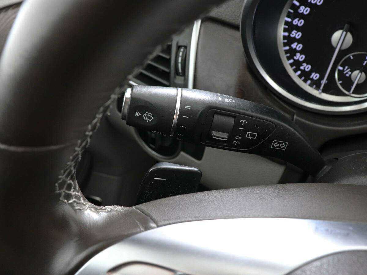 Купить Mercedes-Benz M-Класс с пробегом. Фото: #8