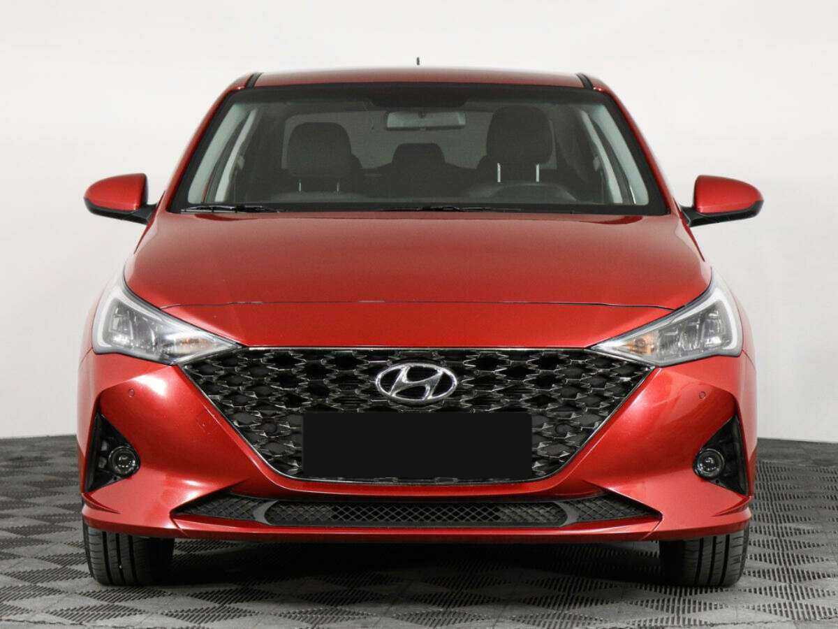 Купить Hyundai Solaris с пробегом. Фото: #1