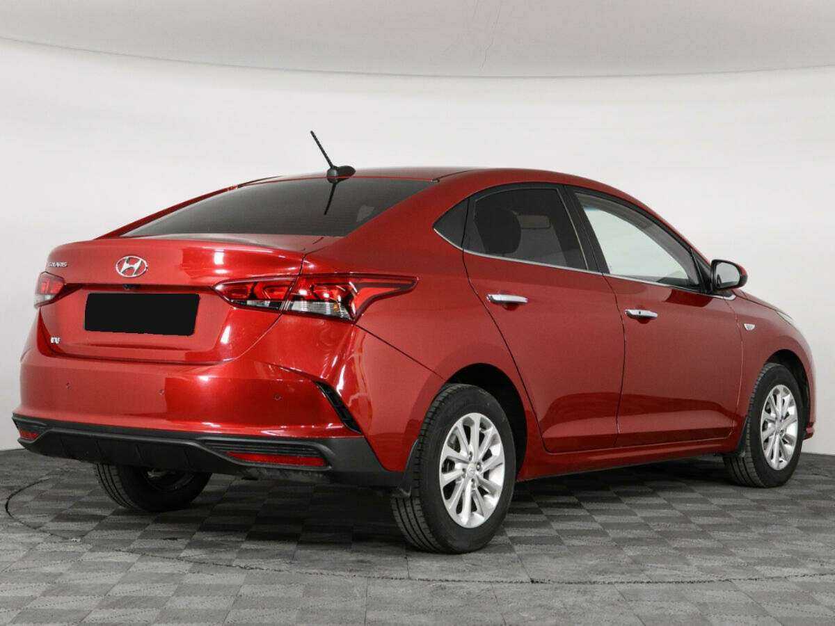 Купить Hyundai Solaris с пробегом. Фото: #4