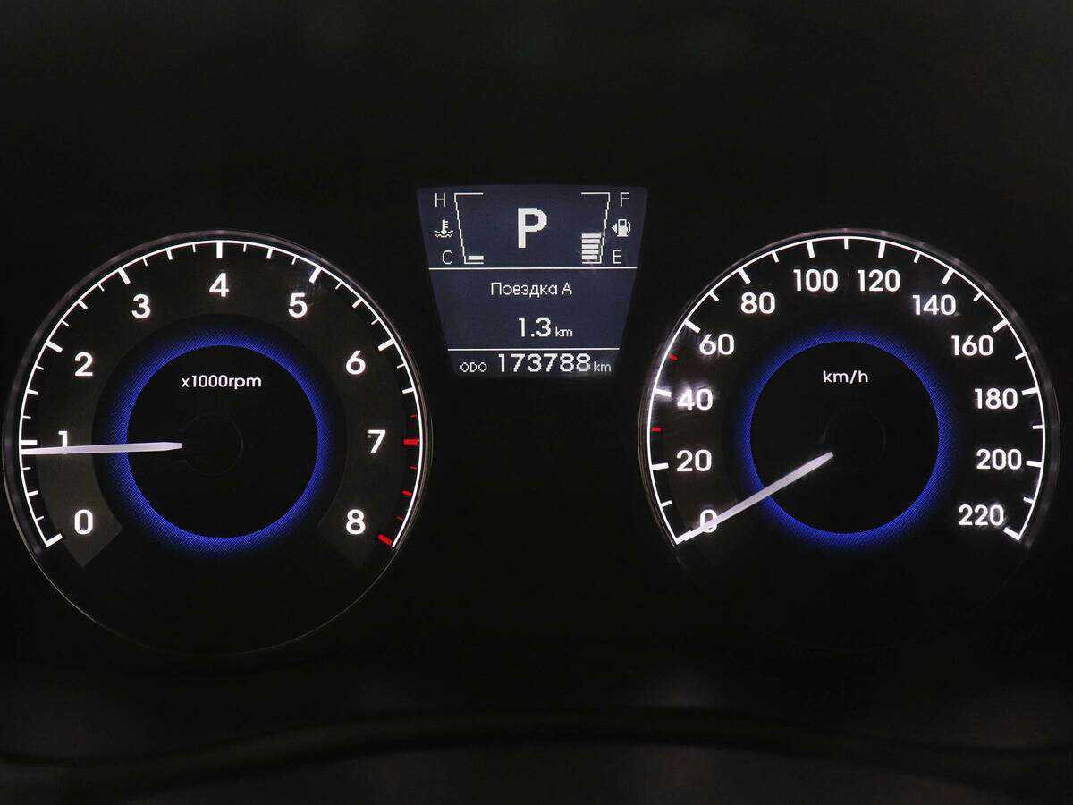 Купить Hyundai Solaris с пробегом. Фото: #6