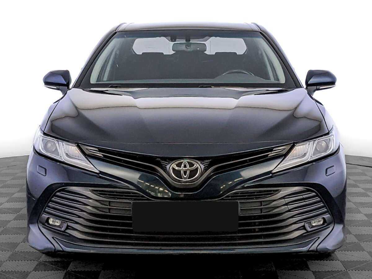 Купить Toyota Camry с пробегом. Фото: #1