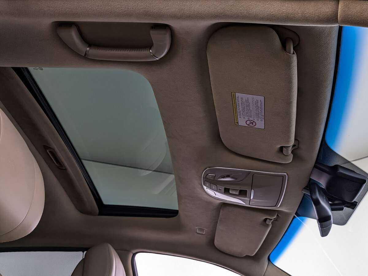 Купить Hyundai Equus с пробегом. Фото: #17