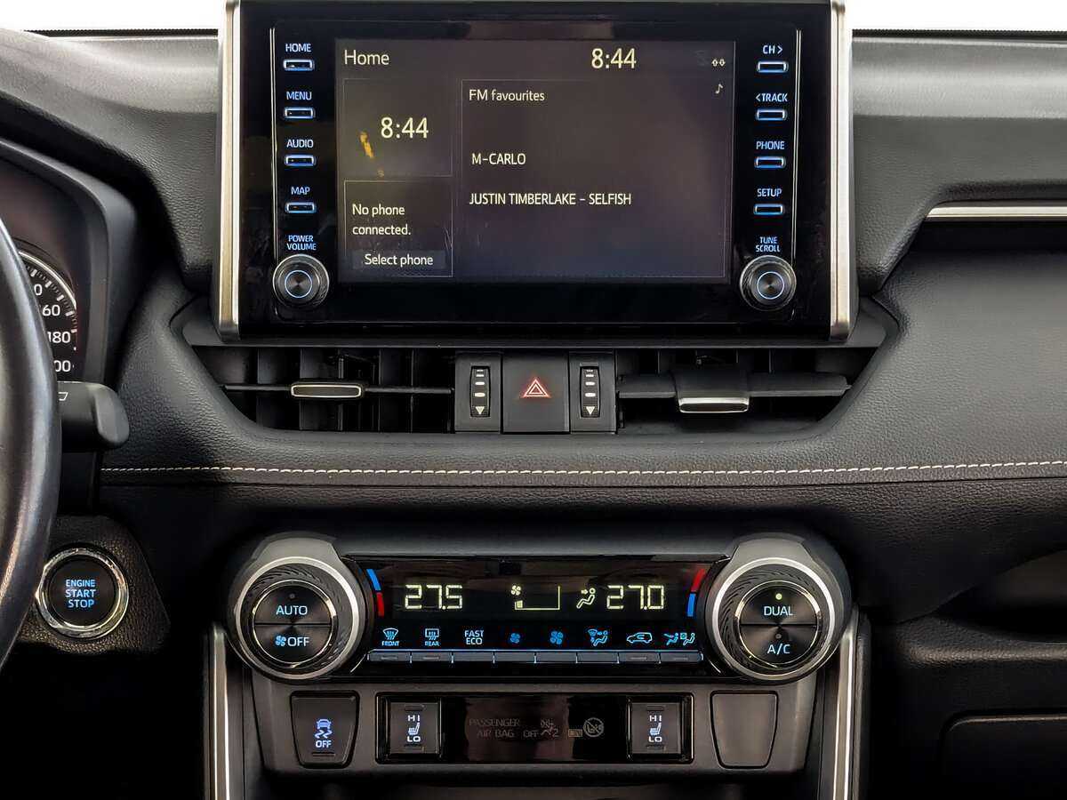 Купить Toyota RAV4 с пробегом. Фото: #12