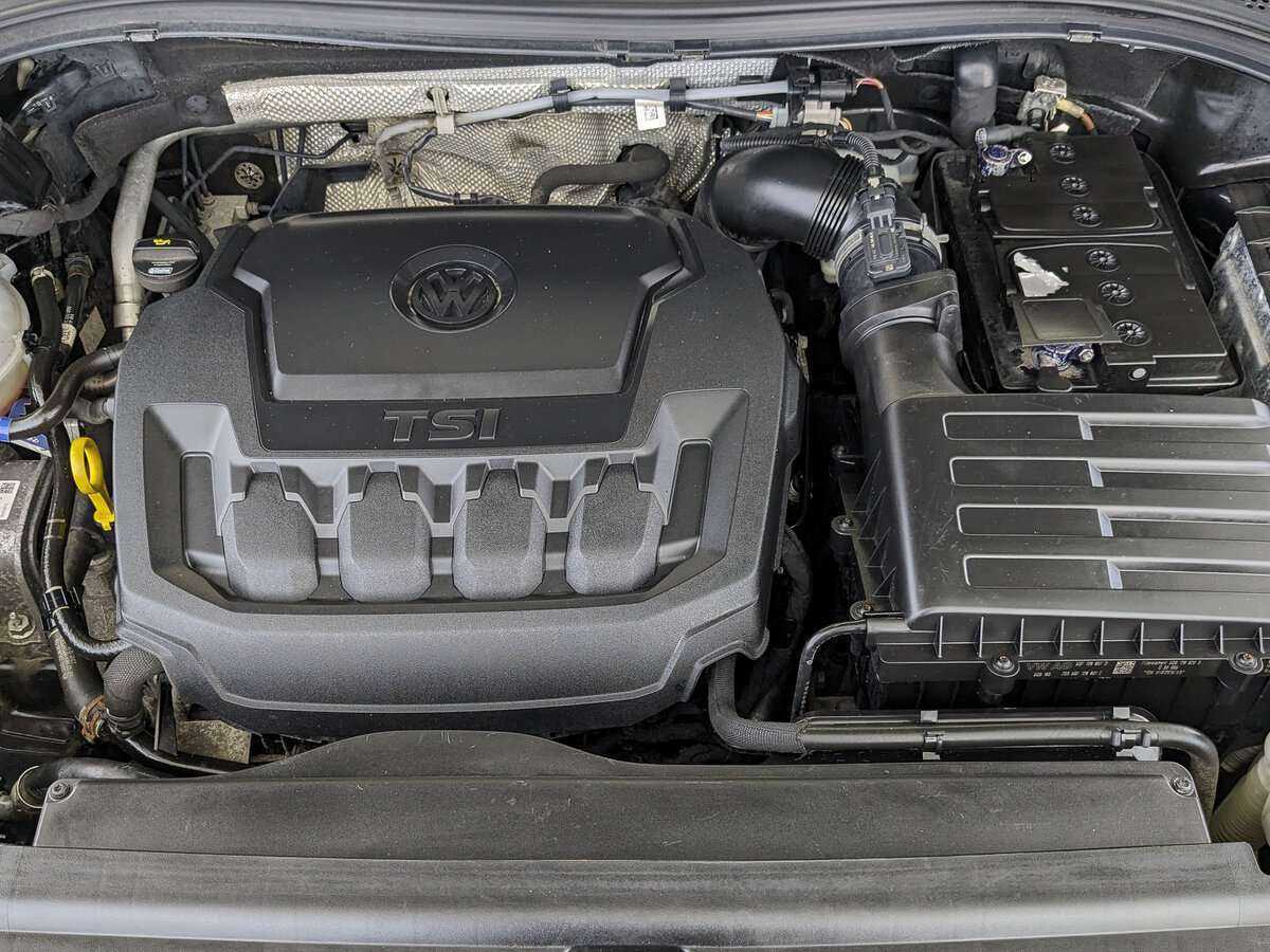 Купить Volkswagen Tiguan с пробегом. Фото: #8