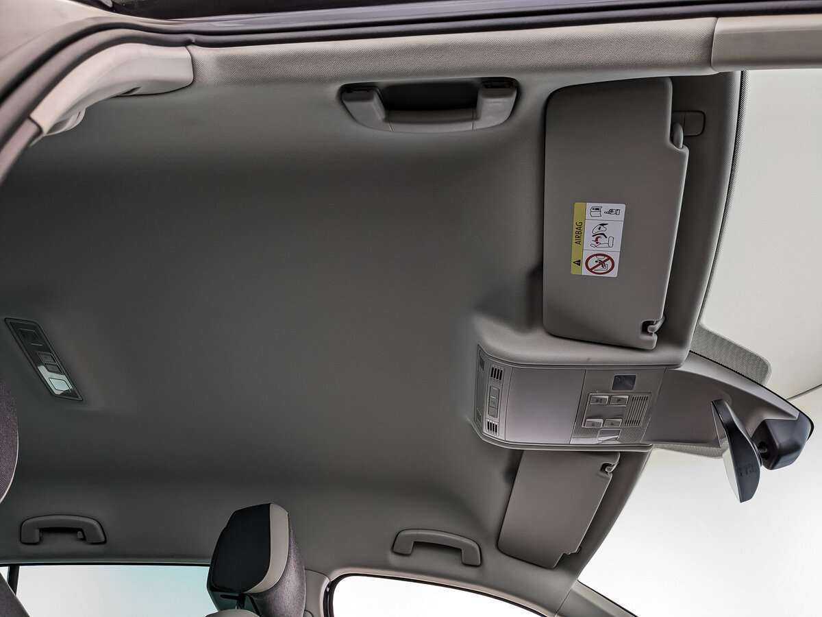 Купить Volkswagen Tiguan с пробегом. Фото: #21