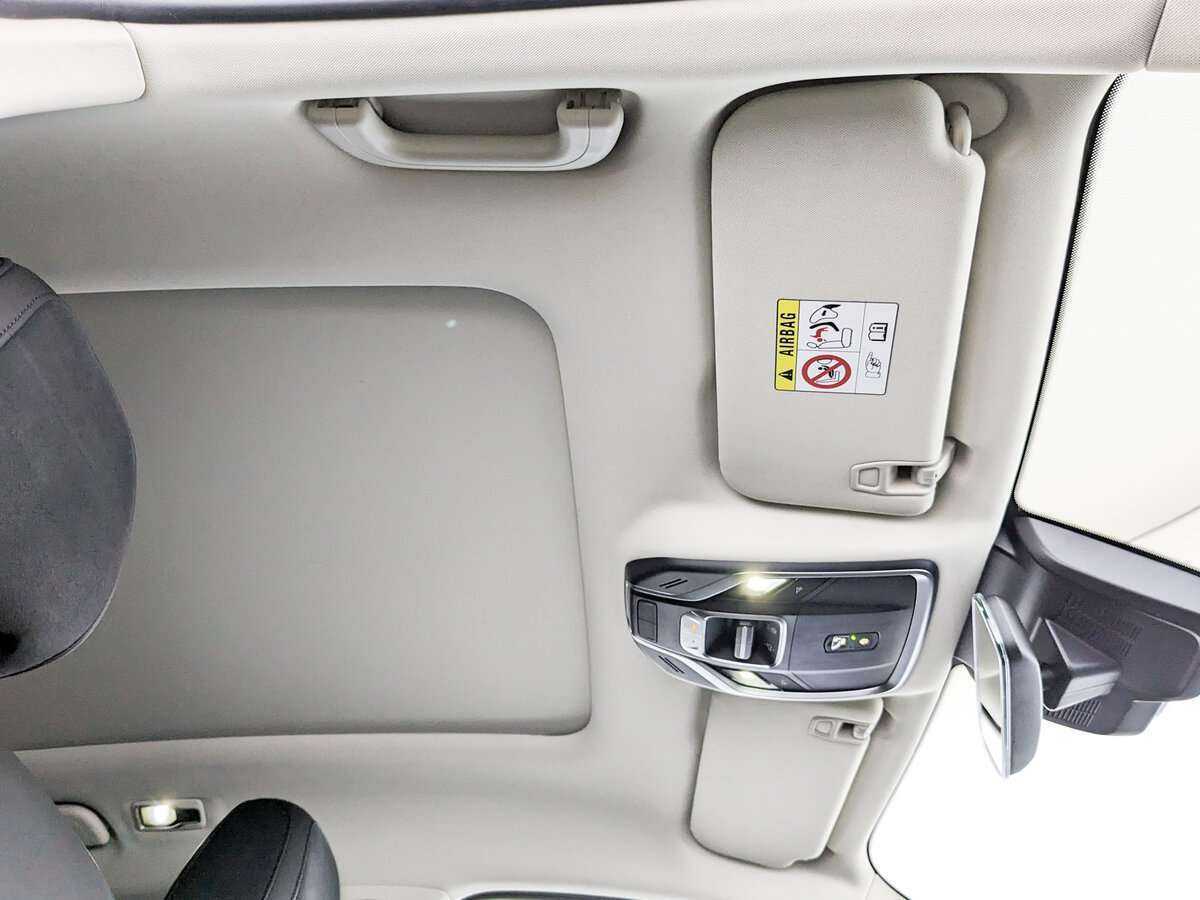 Купить Geely Tugella с пробегом. Фото: #19