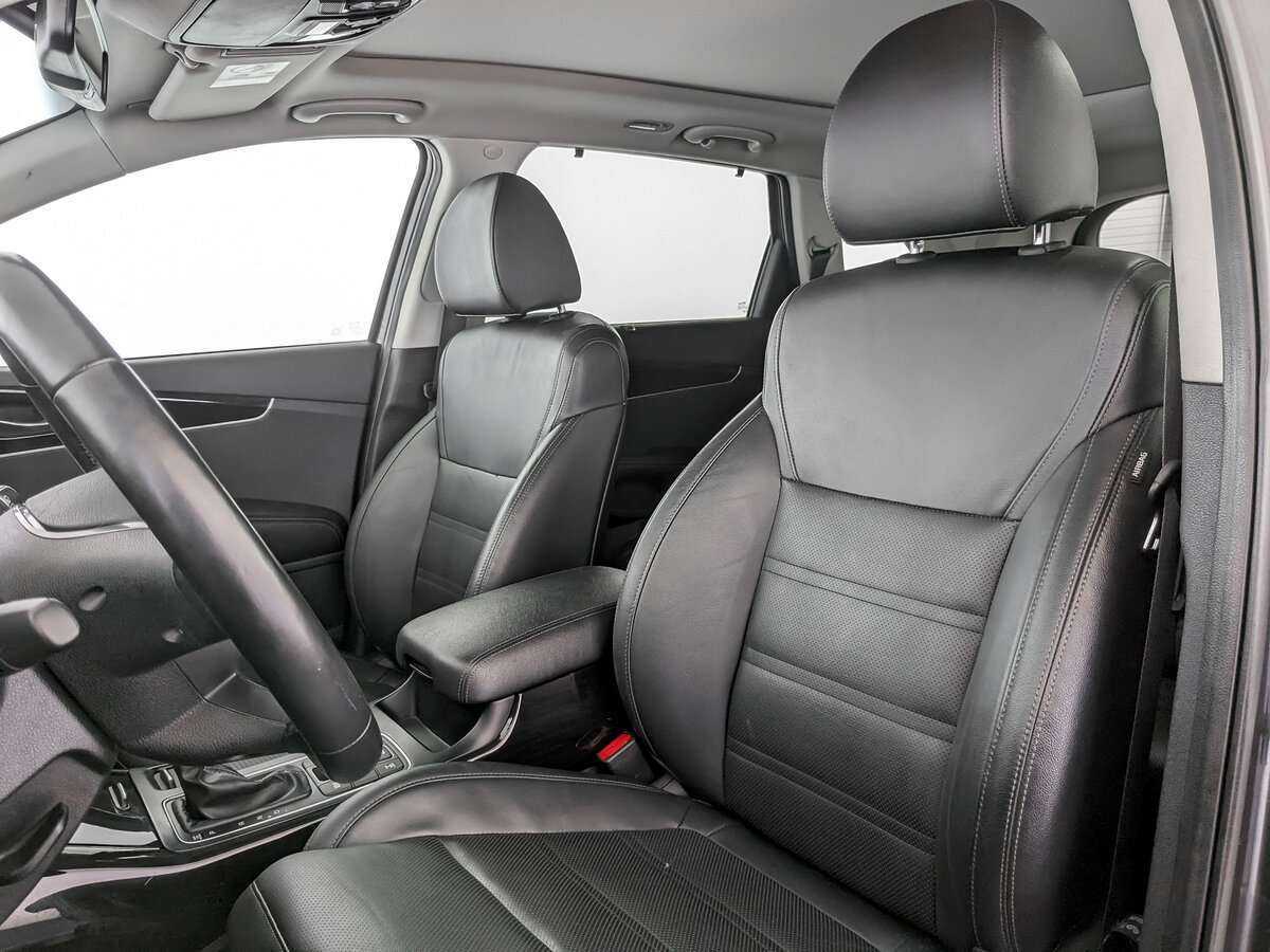 Купить Kia Sorento с пробегом. Фото: #14