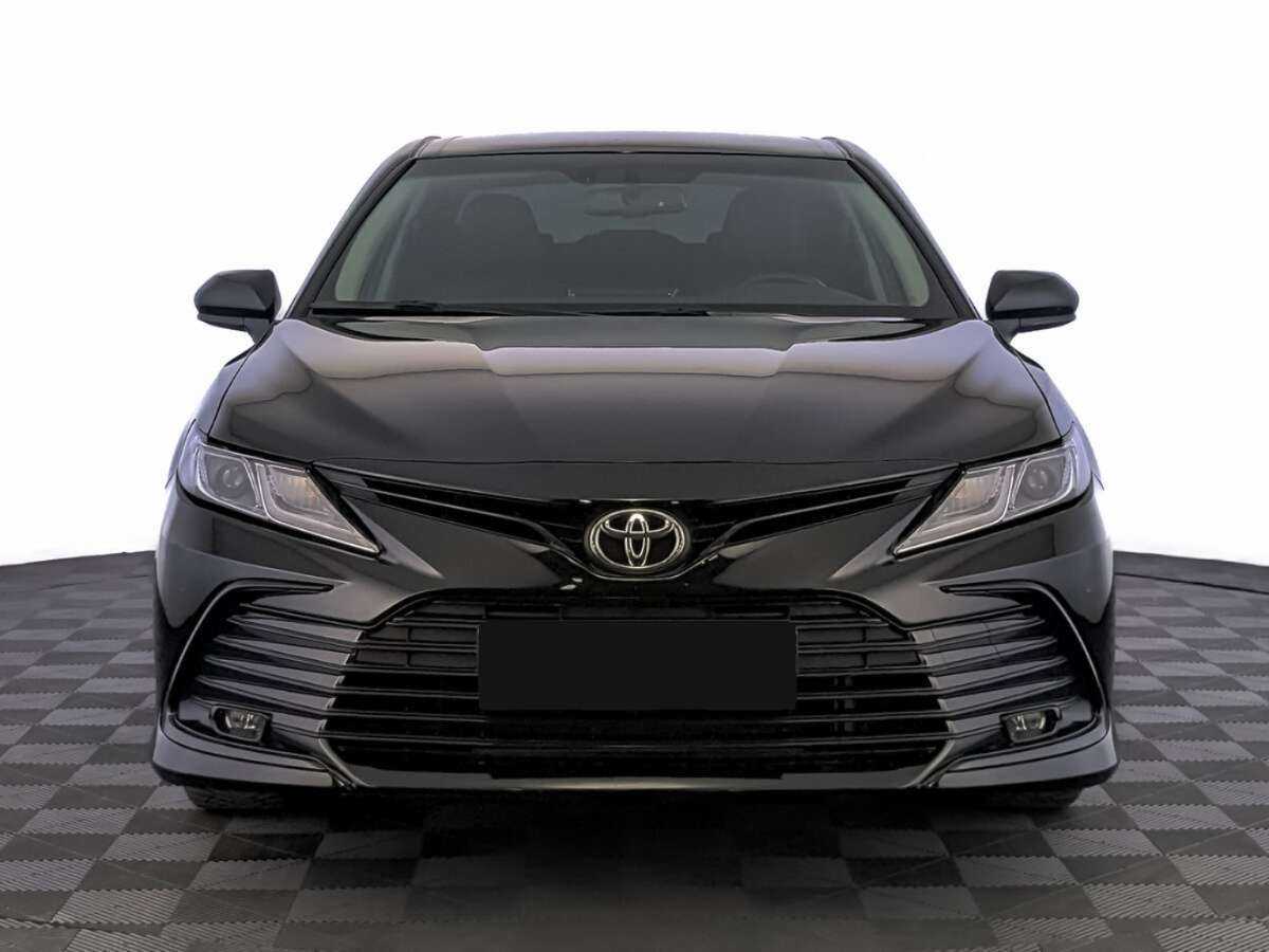 Купить Toyota Camry с пробегом. Фото: #1