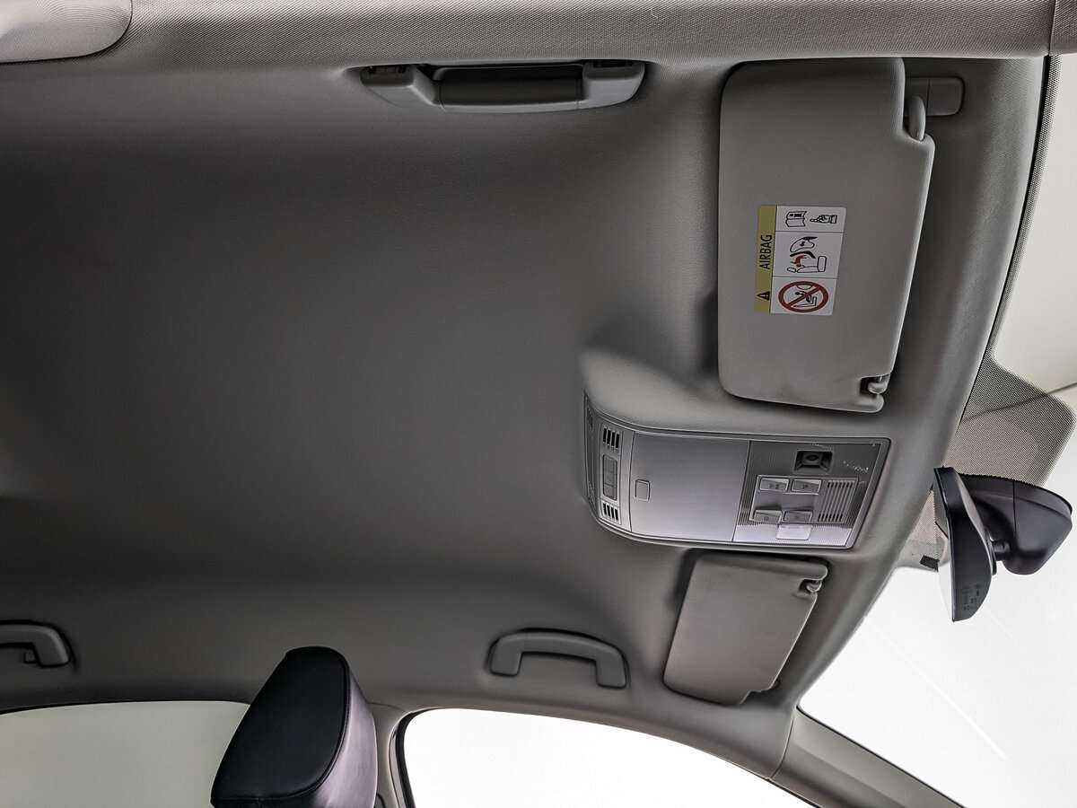 Купить Skoda Superb с пробегом. Фото: #17