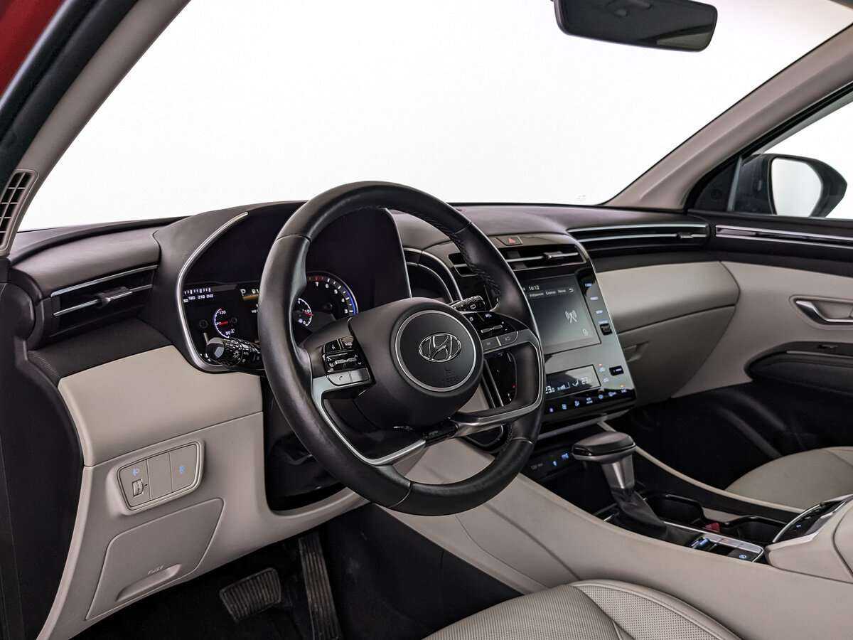 Купить Hyundai Tucson с пробегом. Фото: #11