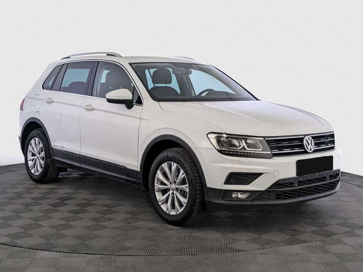 Купить Volkswagen Tiguan с пробегом. Фото: #2
