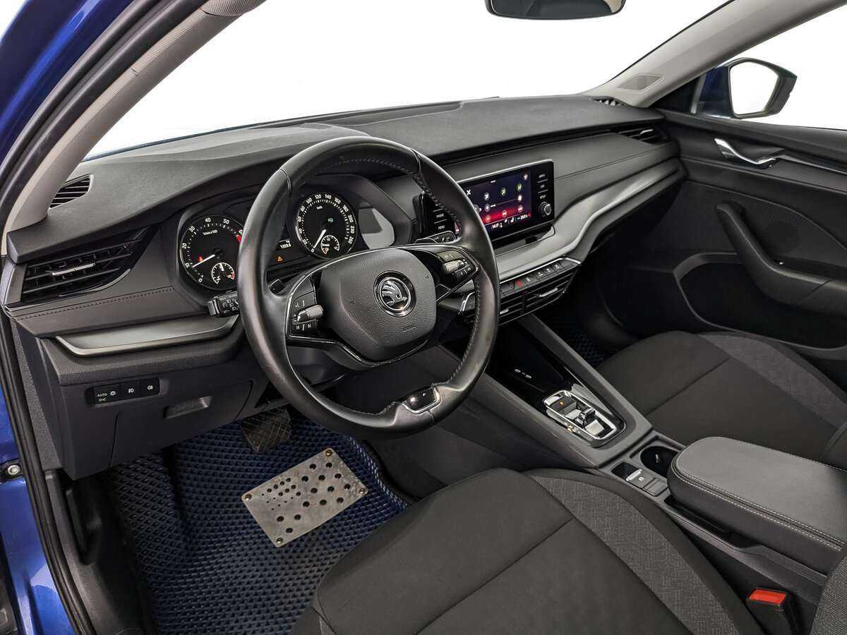 Купить Skoda Octavia с пробегом. Фото: #10