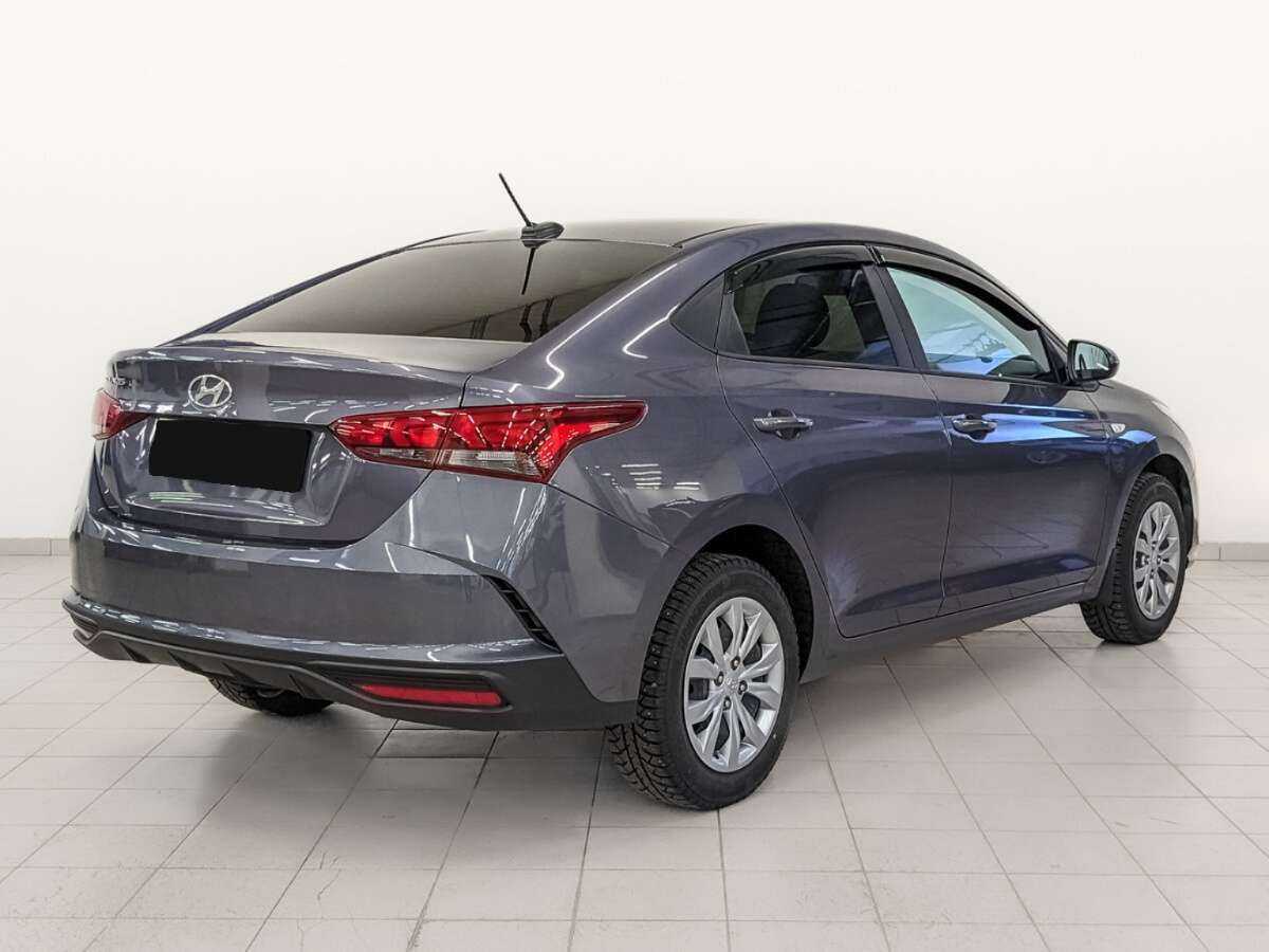 Купить Hyundai Solaris с пробегом. Фото: #4