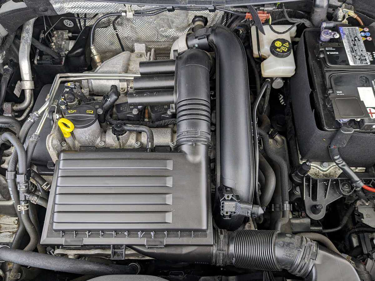 Купить Volkswagen Tiguan с пробегом. Фото: #8