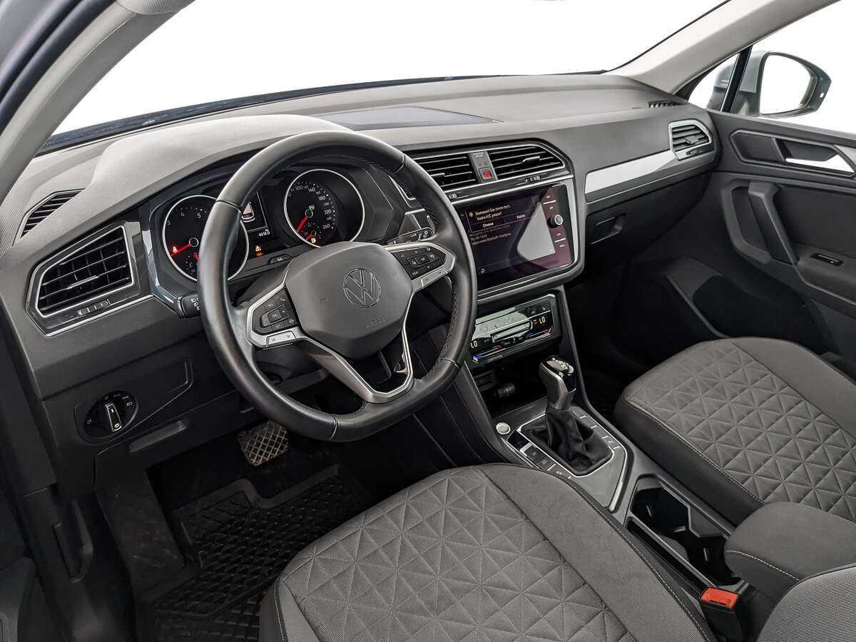 Купить Volkswagen Tiguan с пробегом. Фото: #14