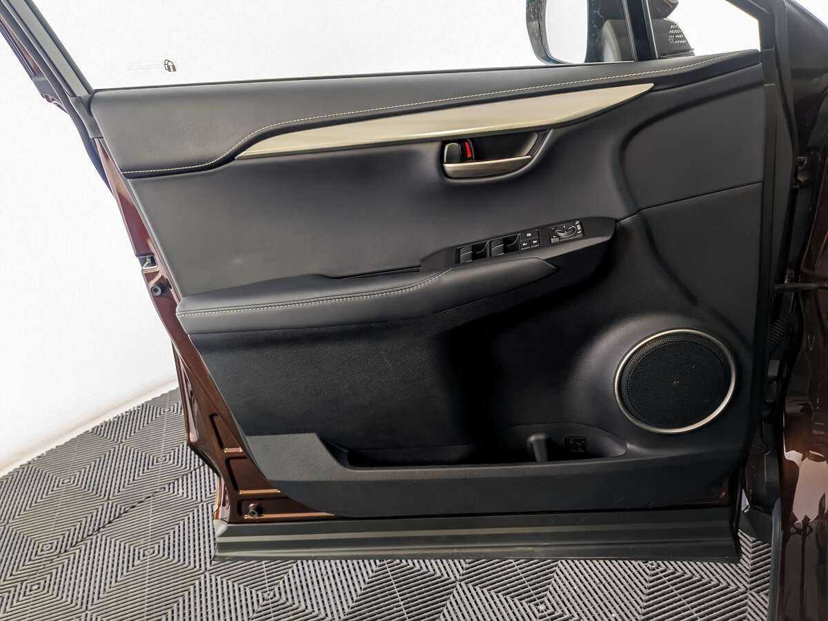 Купить Lexus NX с пробегом. Фото: #14