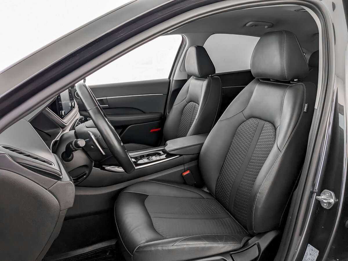 Купить Hyundai Sonata с пробегом. Фото: #15