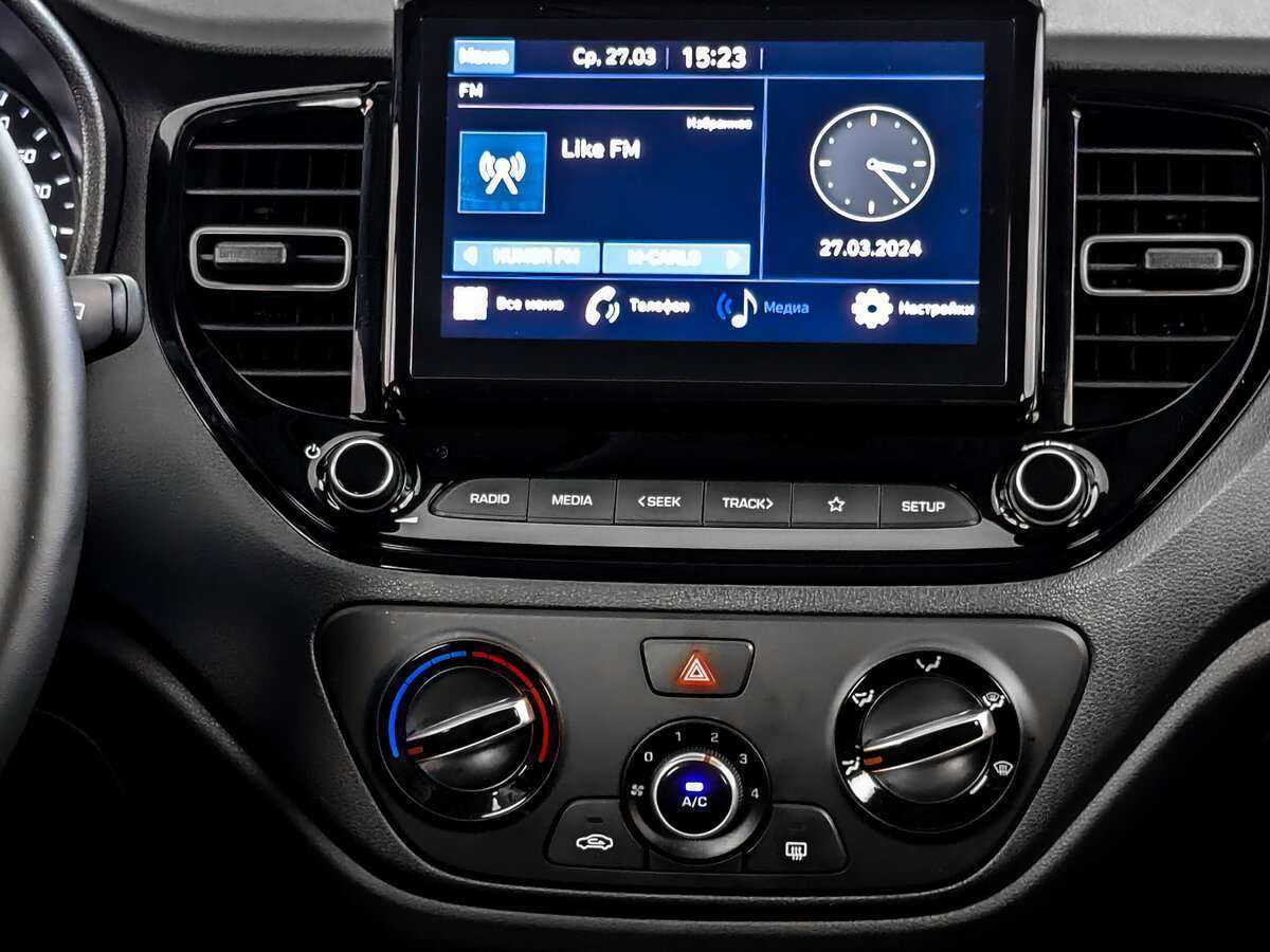 Купить Hyundai Solaris с пробегом. Фото: #11