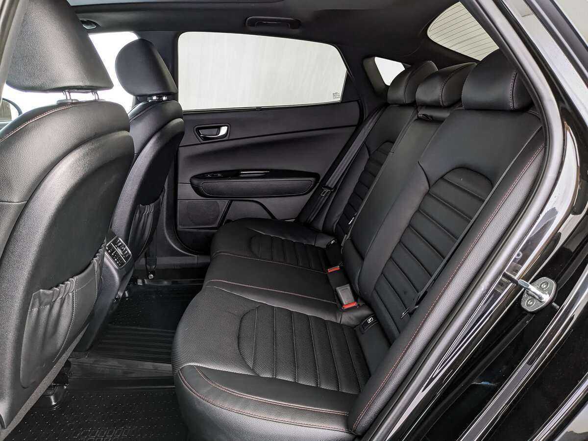 Купить Kia Optima с пробегом. Фото: #13