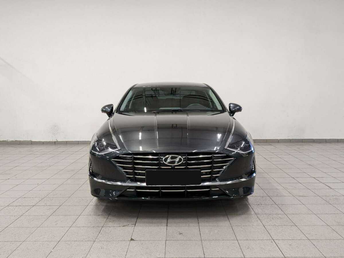 Купить Hyundai Sonata с пробегом. Фото: #1