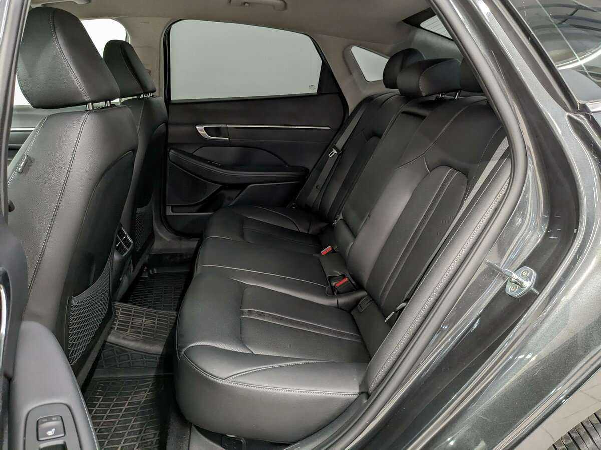 Купить Hyundai Sonata с пробегом. Фото: #20