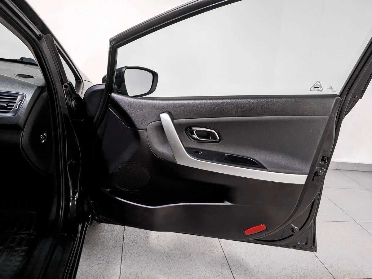 Купить Kia Ceed с пробегом. Фото: #22