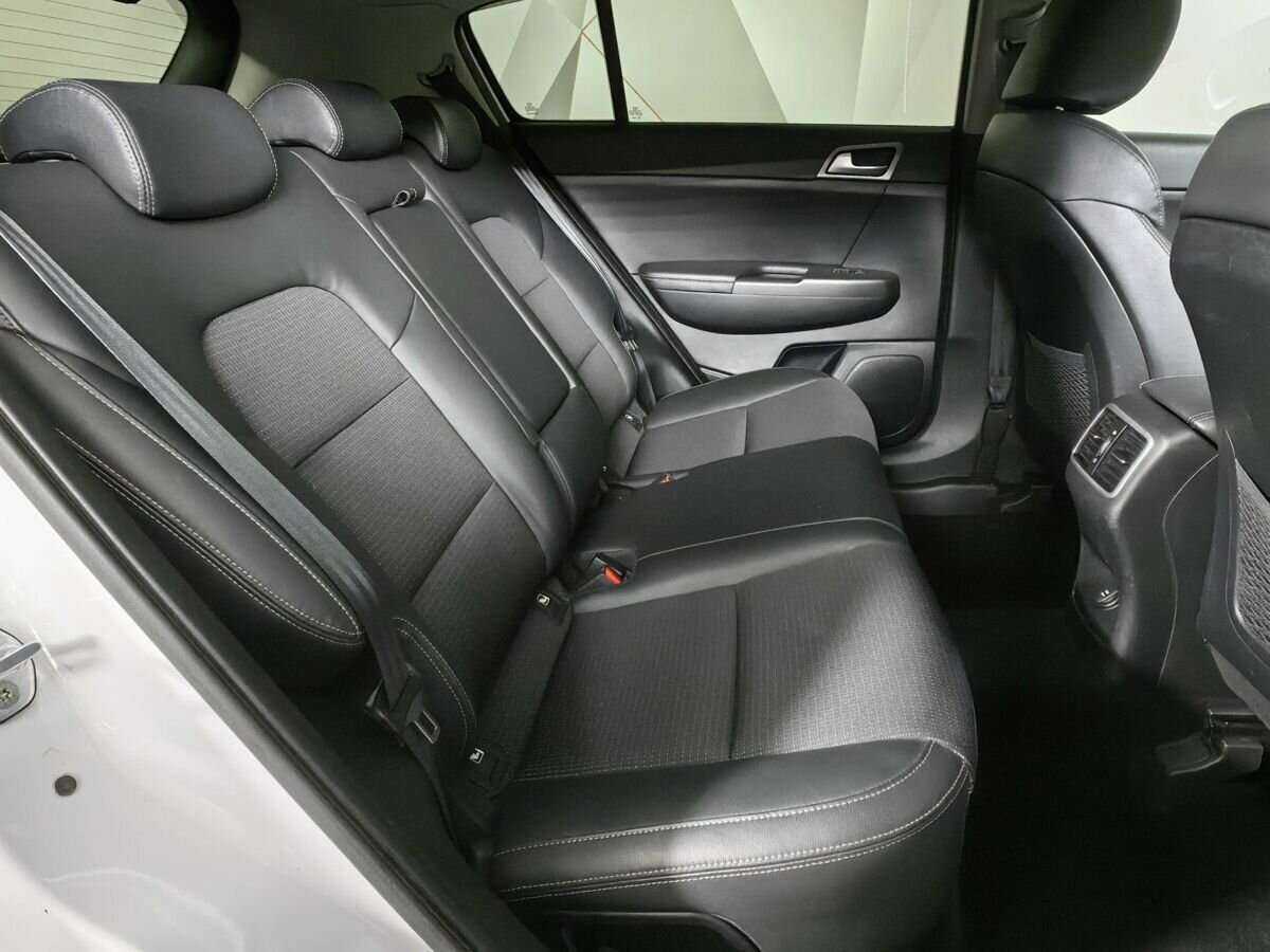 Купить Kia Sportage с пробегом. Фото: #11