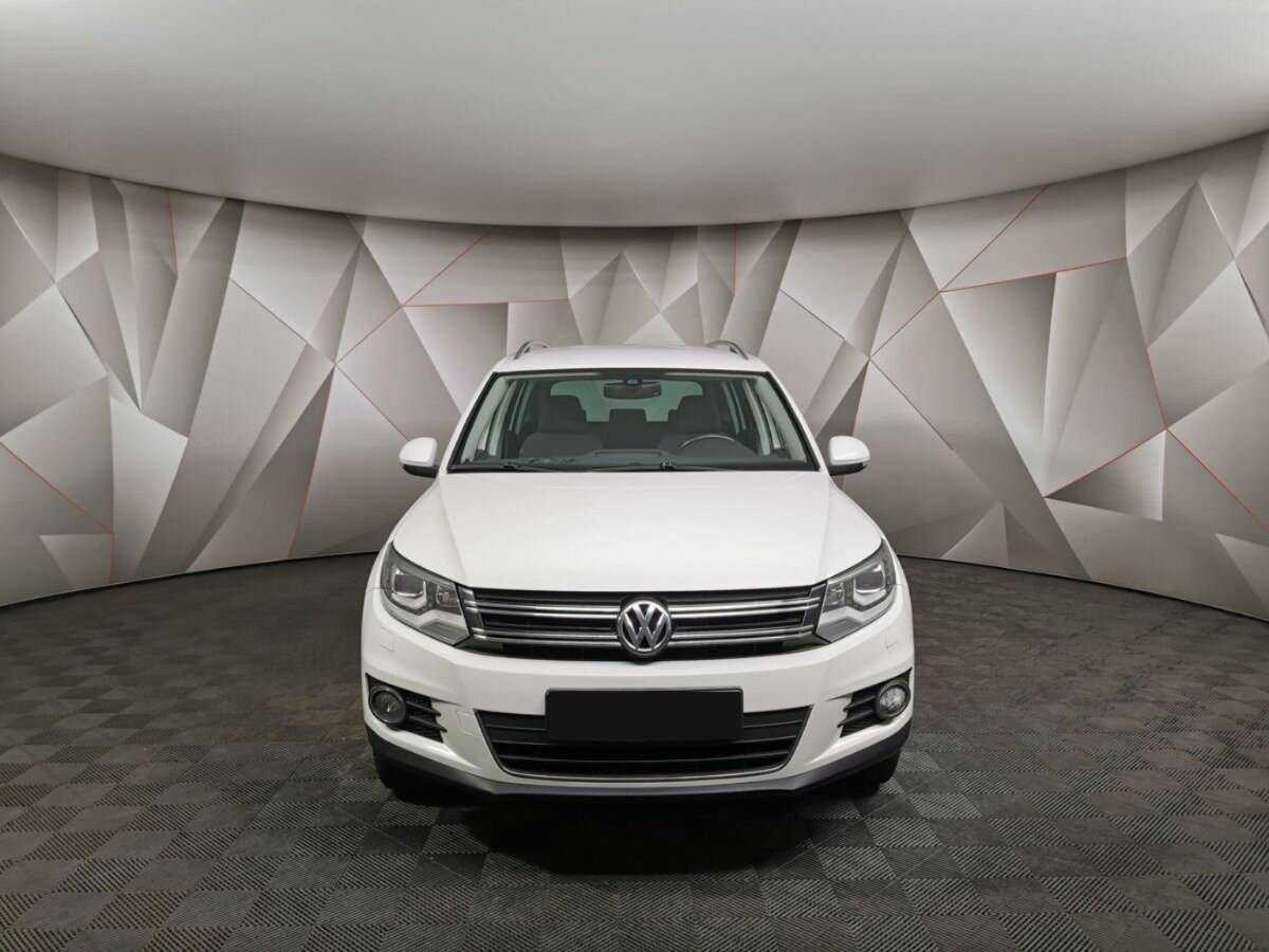 Купить Volkswagen Tiguan с пробегом. Фото: #6