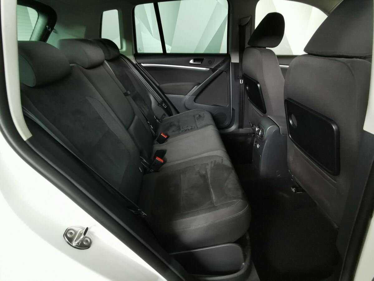 Купить Volkswagen Tiguan с пробегом. Фото: #13