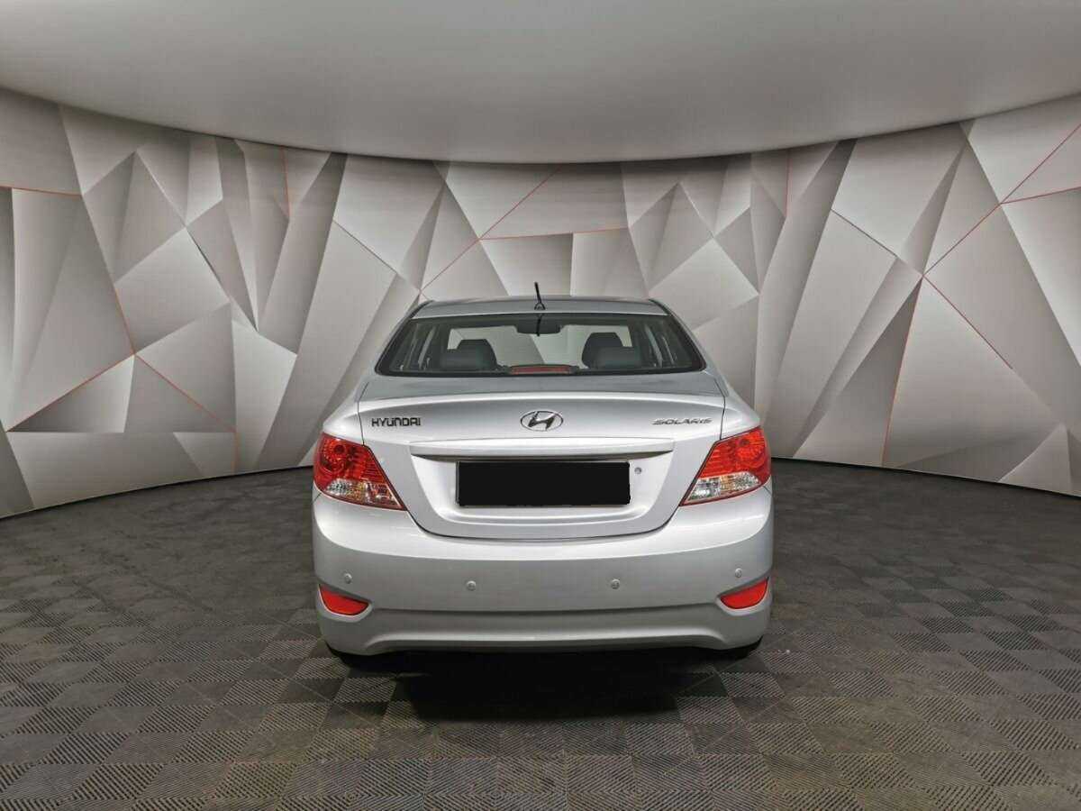 Купить Hyundai Solaris с пробегом. Фото: #7