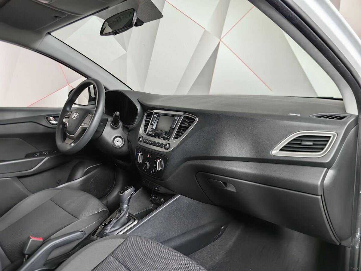 Купить Hyundai Solaris с пробегом. Фото: #8