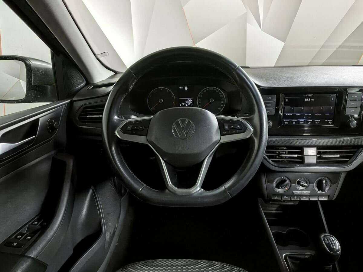 Купить Volkswagen Polo с пробегом. Фото: #14