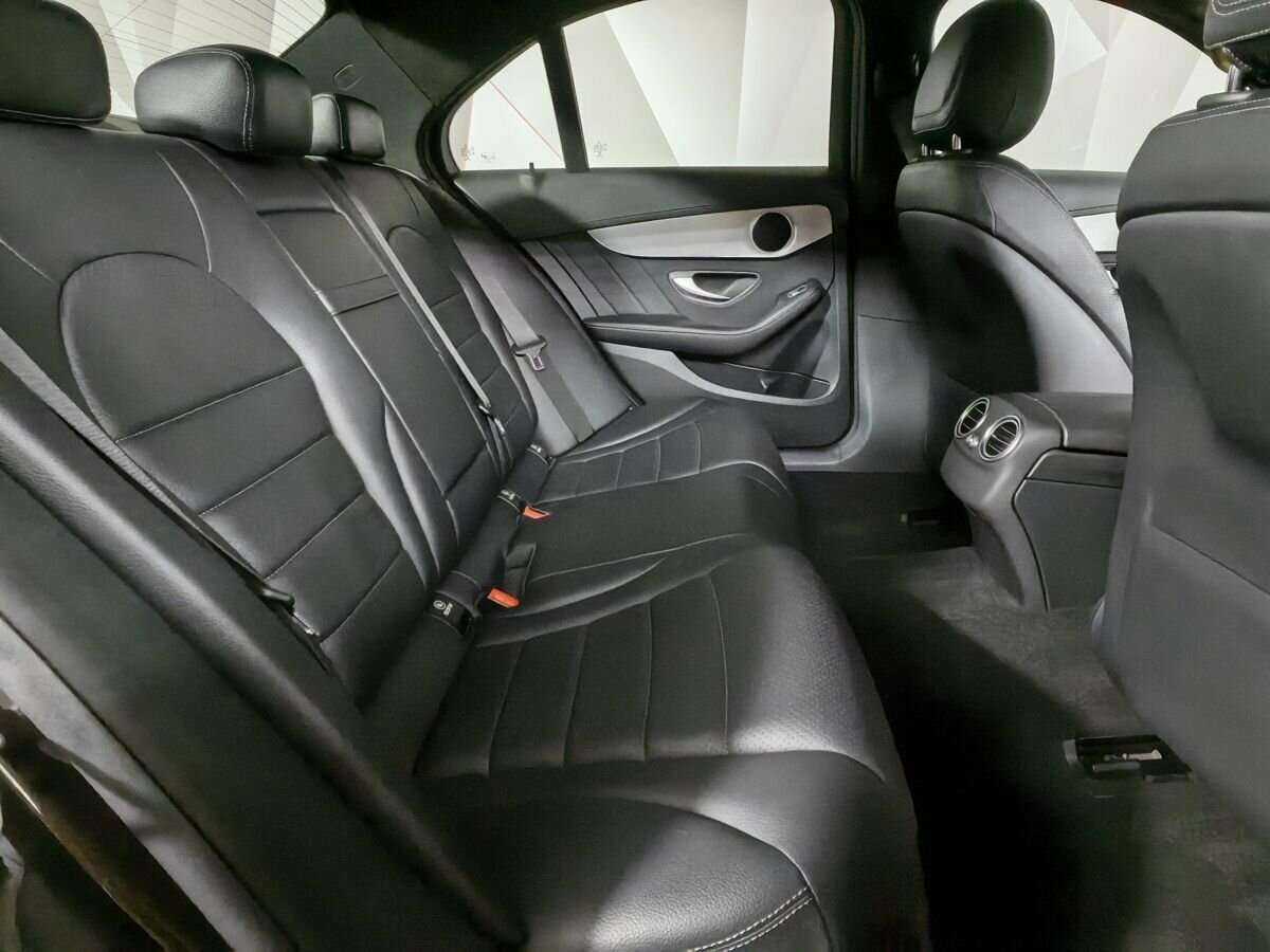 Купить Mercedes-Benz C-Класс с пробегом. Фото: #11