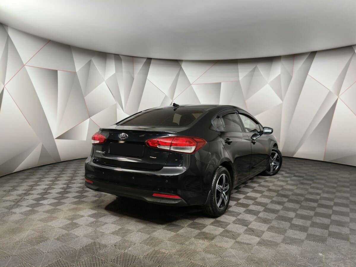 Купить Kia Cerato с пробегом. Фото: #1