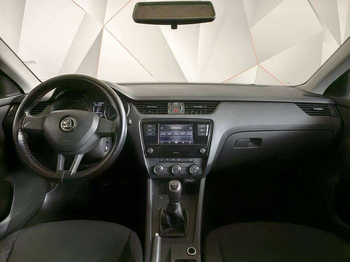 Купить Skoda Octavia с пробегом. Фото: #9