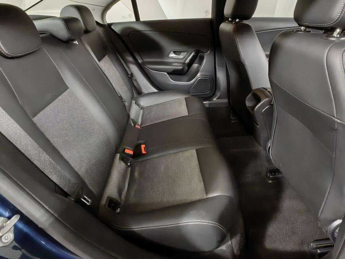Купить Mercedes-Benz CLA с пробегом. Фото: #11