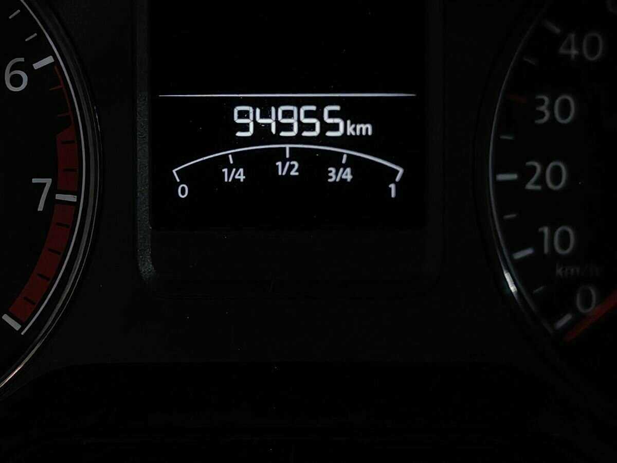 Купить Volkswagen Polo с пробегом. Фото: #15