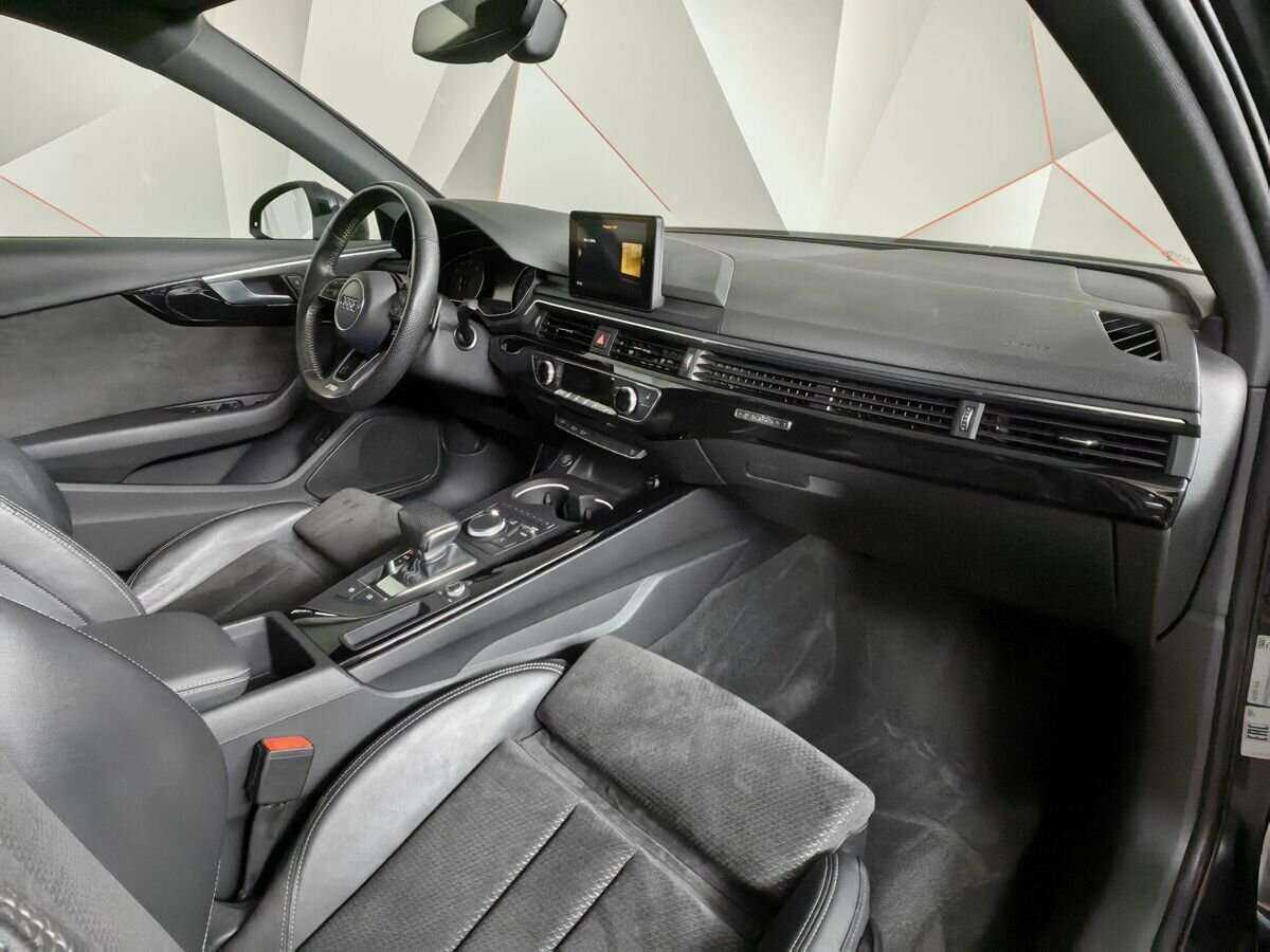 Купить Audi A4 с пробегом. Фото: #8